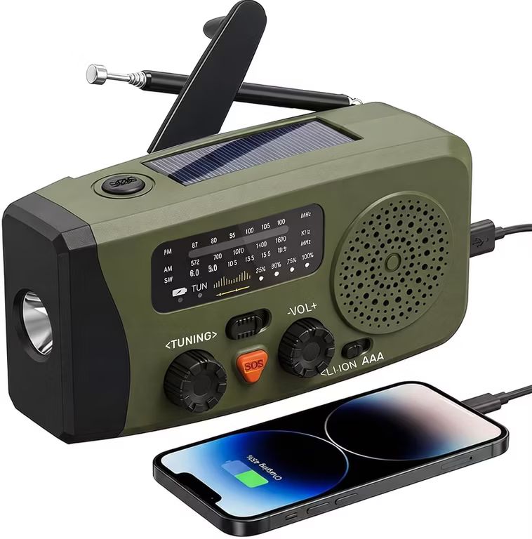 Imagen relacionada con Radio Portátil, FM/Am Radio Emergencia con Solar Recargable Radios de Dinamo con Manivela con Linterna LED y Luz Lectura 2000mAh Powerbank